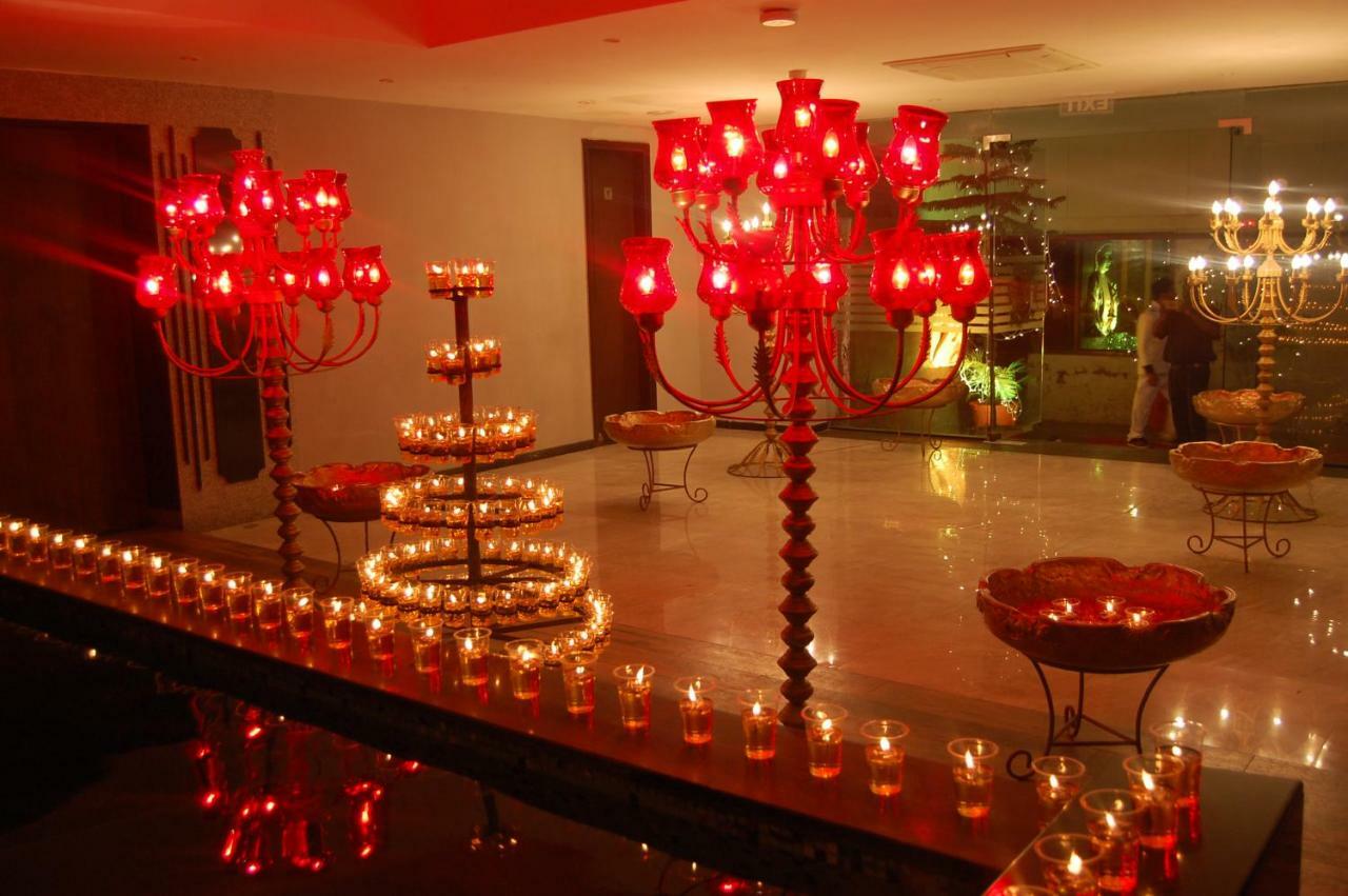 Jalsa Resort Indore Exterior photo
