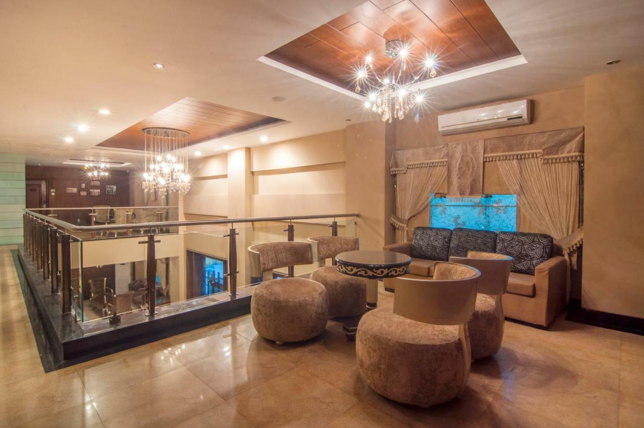 Jalsa Resort Indore Exterior photo