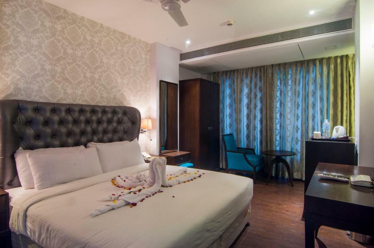Jalsa Resort Indore Exterior photo