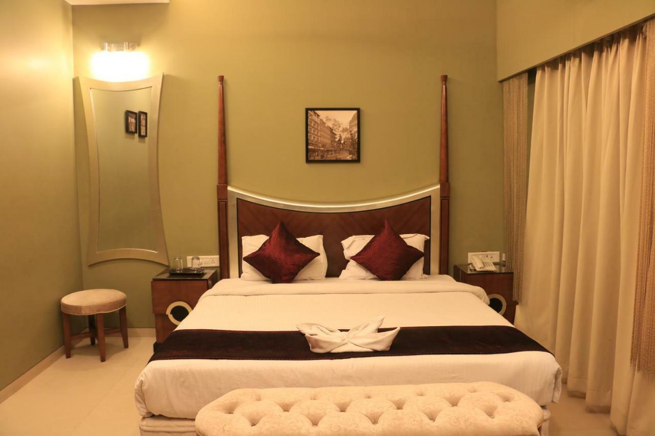 Jalsa Resort Indore Exterior photo