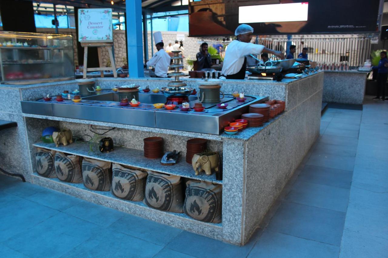 Jalsa Resort Indore Exterior photo