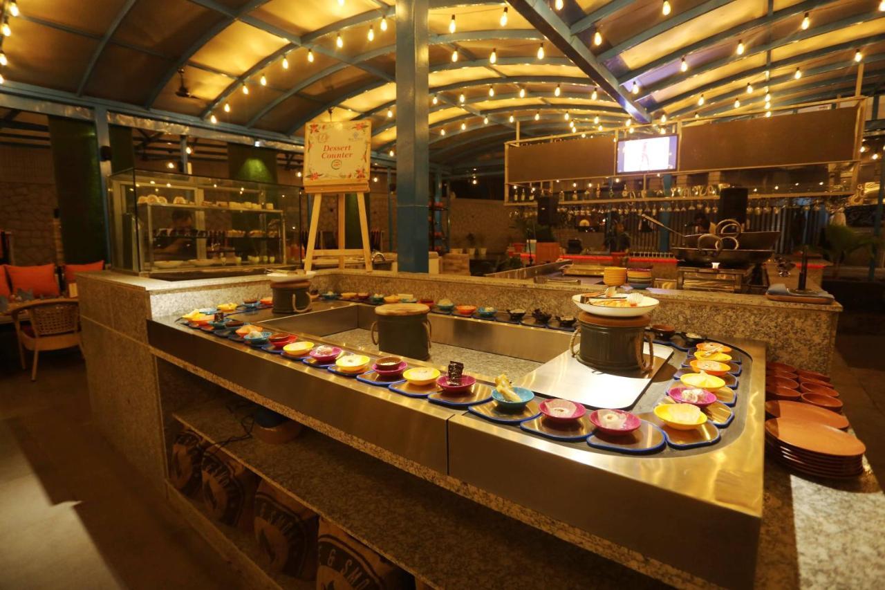 Jalsa Resort Indore Exterior photo